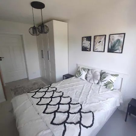 Nad Lyna Apartment *